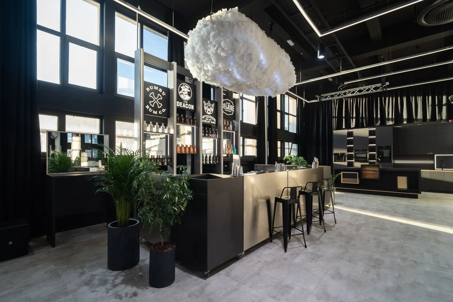 Takeovers Studios bar and lounge